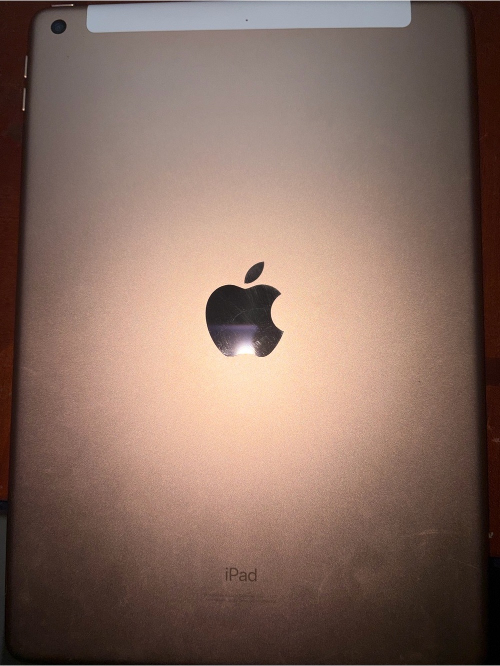 Apple iPad Generation 7 in Rose Gold Finish